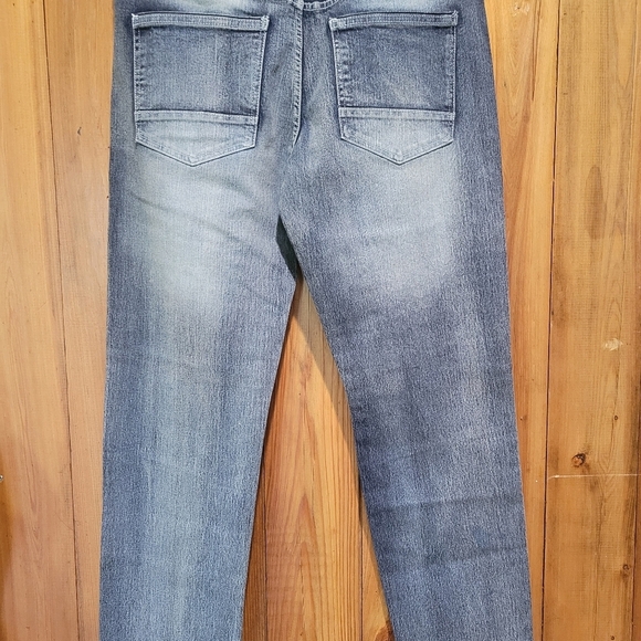 JEANIUS Men's Blue Jeans - Picture 11 of 16